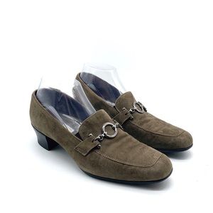 MUNRO NWOT COMFORT LOAFER  with METAL RING SZ 9